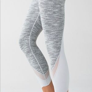 Lululemon reversible tights